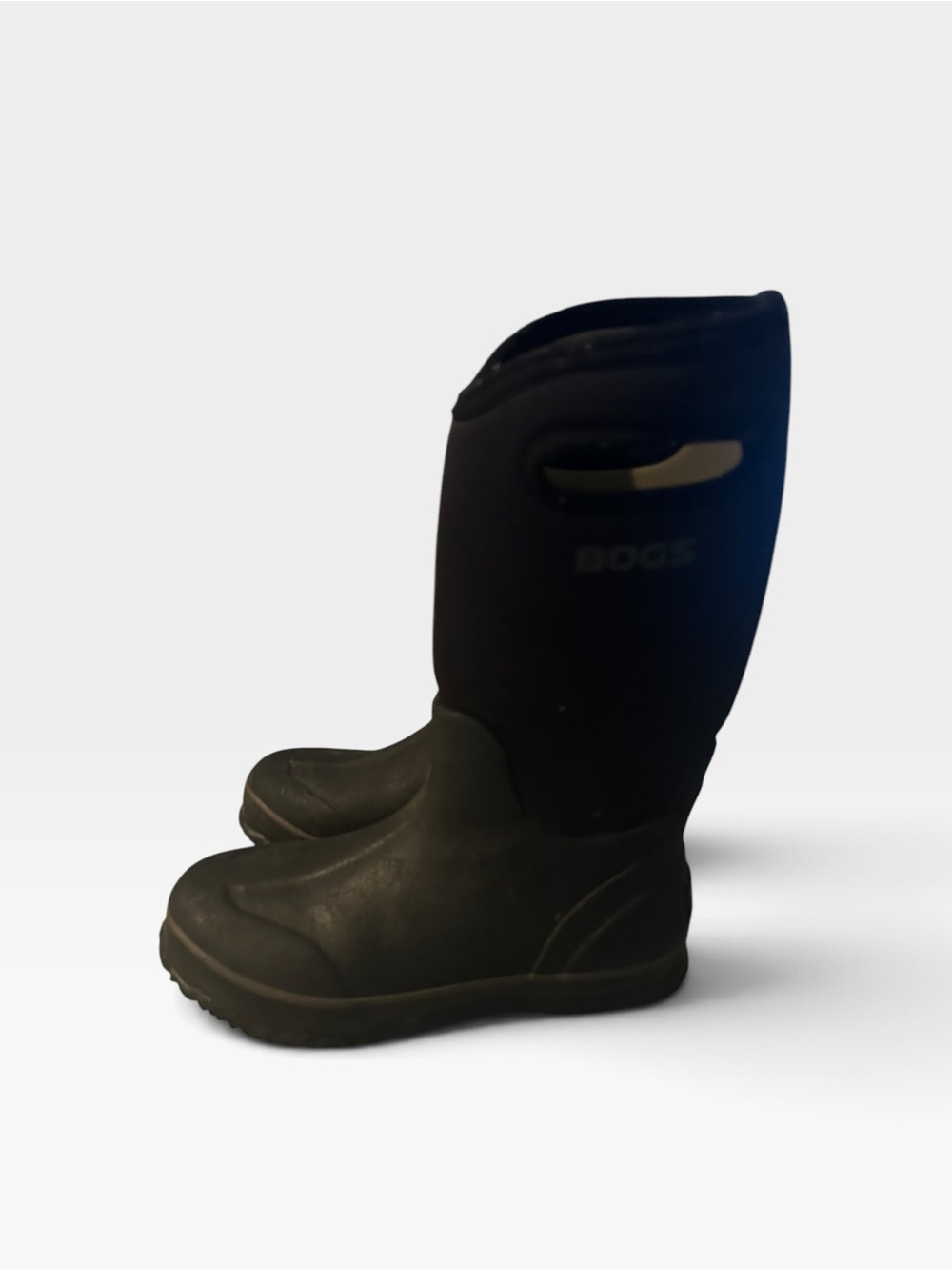 BOGS youth  Black Waterproof Insulated Boots size 4